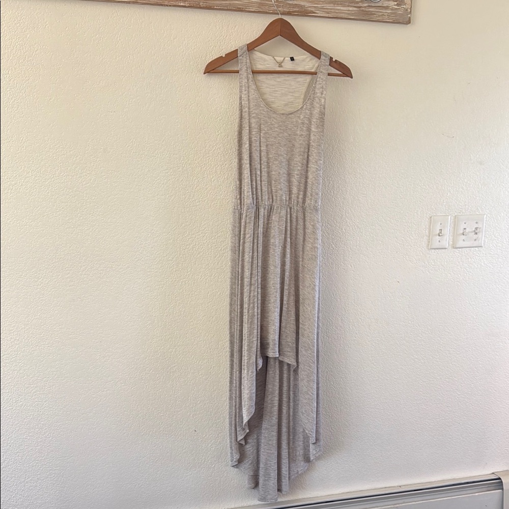Elegant Gray Sleeveless Maxi Dress